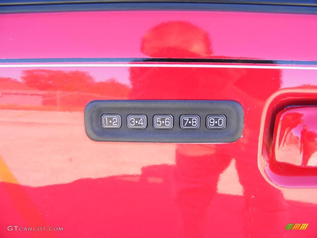 1999 Explorer XLT 4x4 - Bright Red Clearcoat / Dark Graphite photo #24