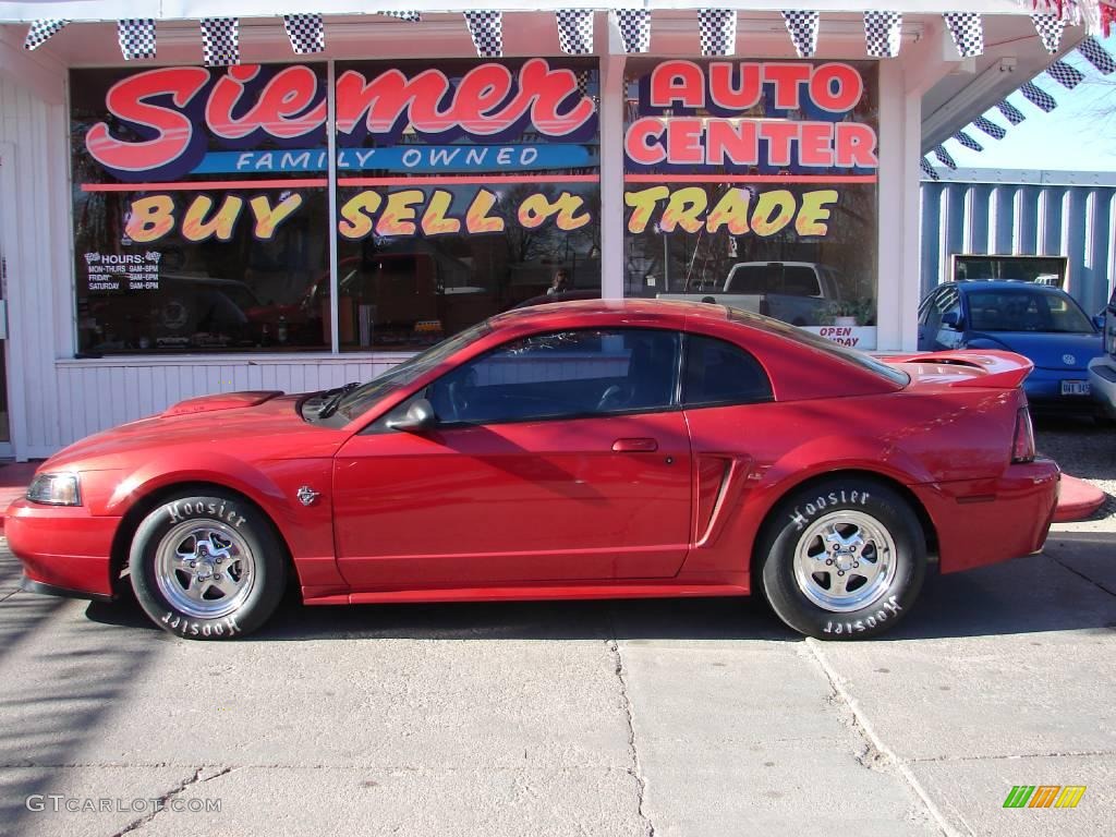 1999 Mustang GT Coupe - Laser Red Metallic / Dark Charcoal photo #1