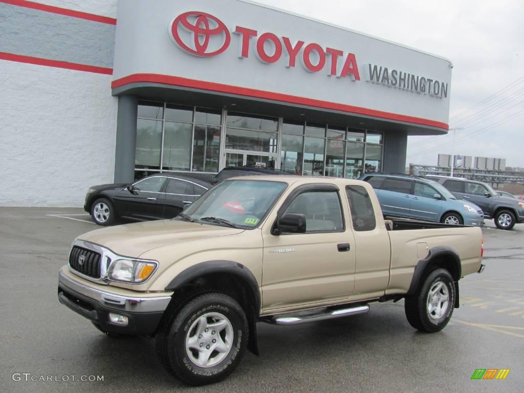 2001 Tacoma V6 Xtracab 4x4 - Mystic Gold Metallic / Oak Beige photo #1