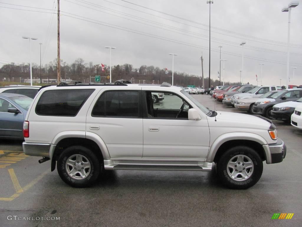 2002 4Runner SR5 - Natural White / Oak photo #7