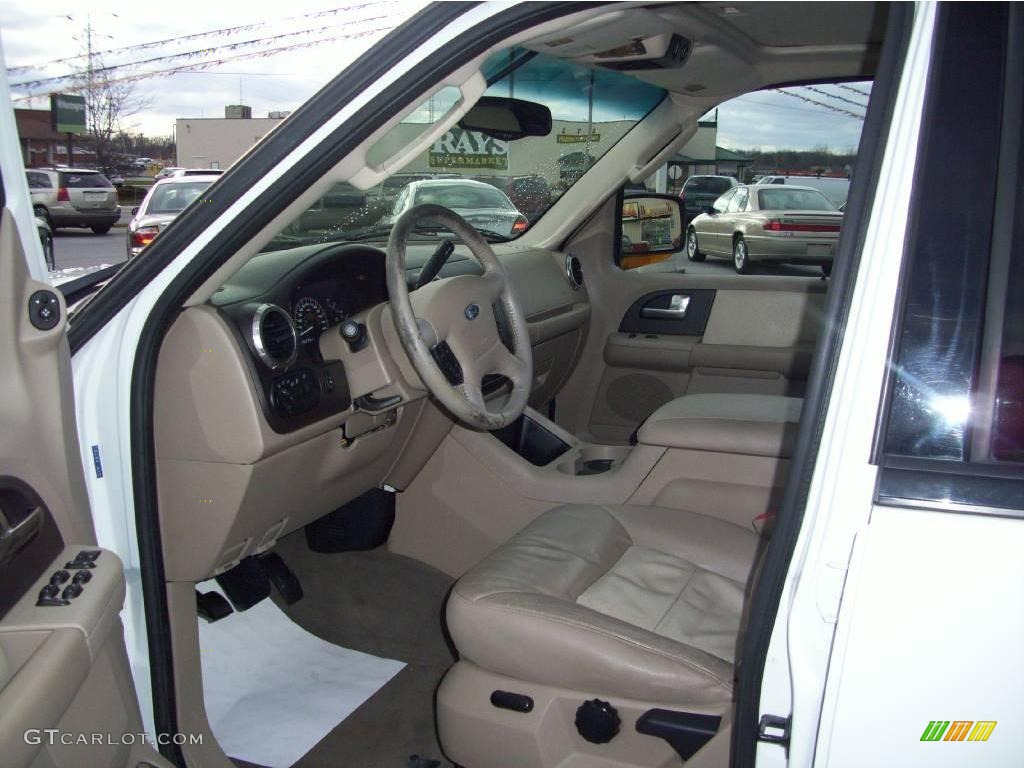 2003 Expedition Eddie Bauer 4x4 - Oxford White / Medium Parchment photo #6