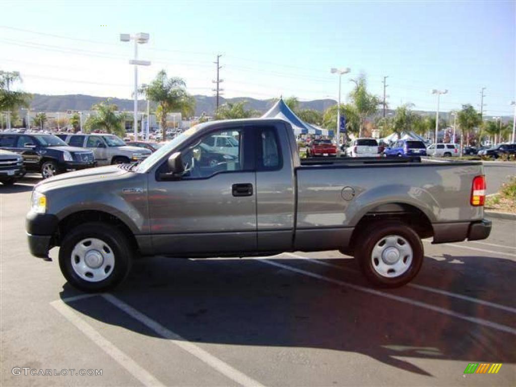 2005 F150 XL Regular Cab - Dark Shadow Grey Metallic / Medium Flint Grey photo #8