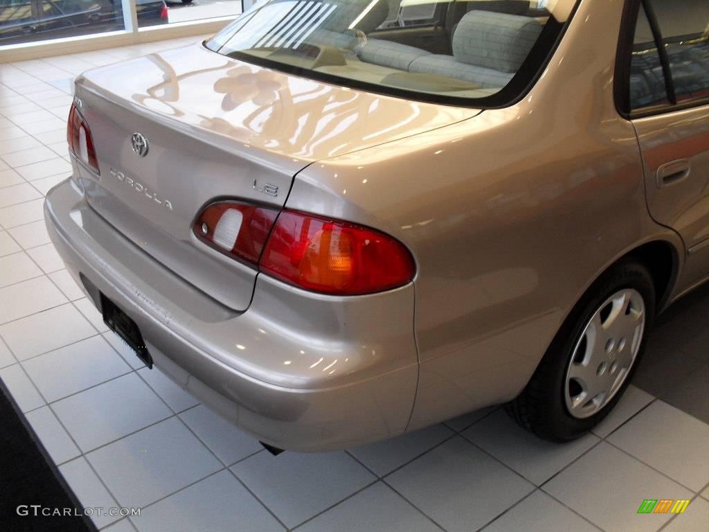 1999 Corolla LE - Sandrift Metallic / Pebble Beige photo #10