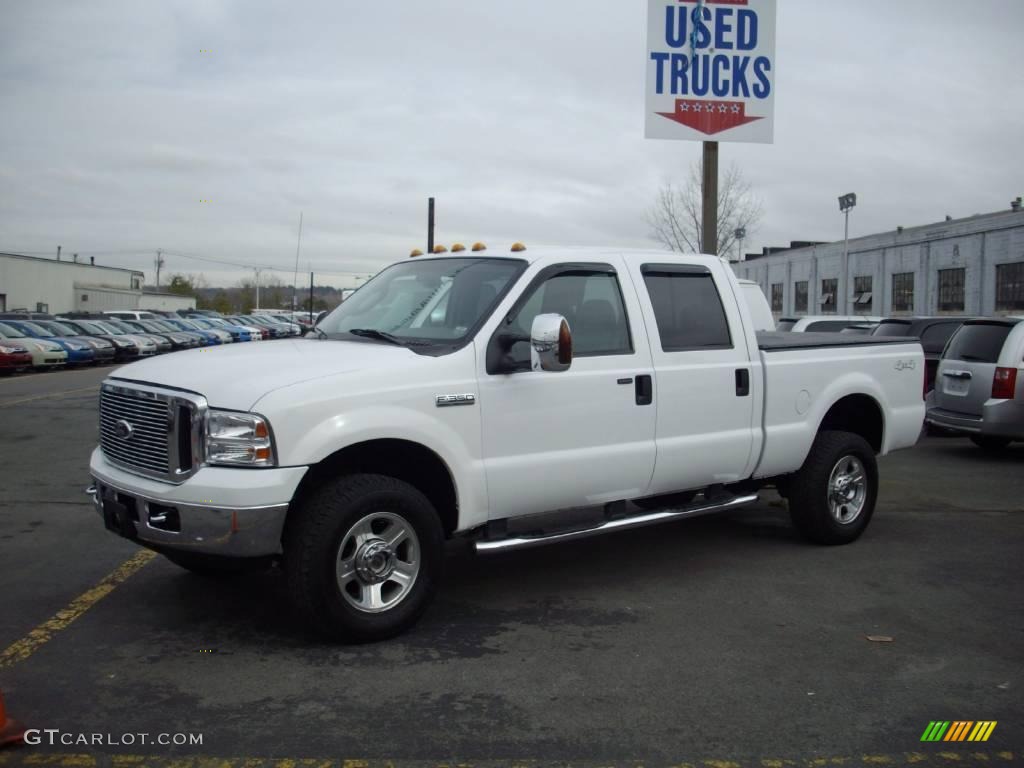 2007 F350 Super Duty Lariat Crew Cab 4x4 - Oxford White / Medium Flint photo #1