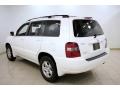 Super White - Highlander 4WD Photo No. 5