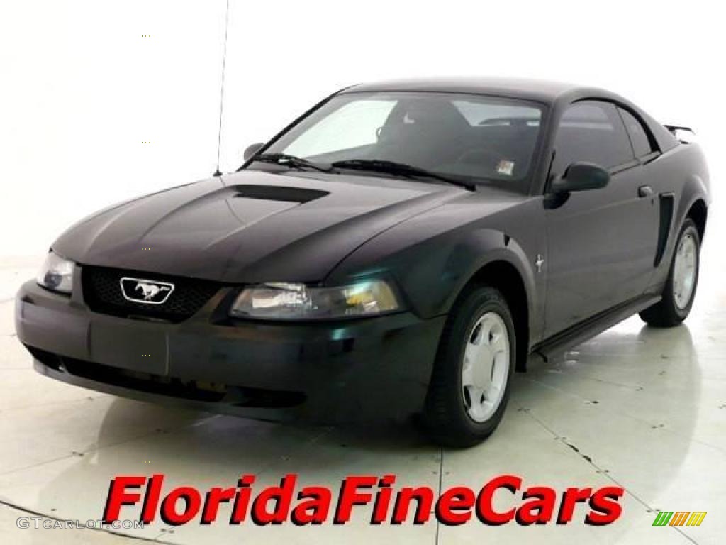 2001 Mustang V6 Coupe - Black / Dark Charcoal photo #1