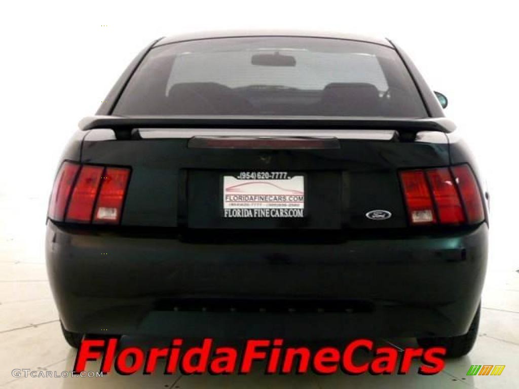 2001 Mustang V6 Coupe - Black / Dark Charcoal photo #6
