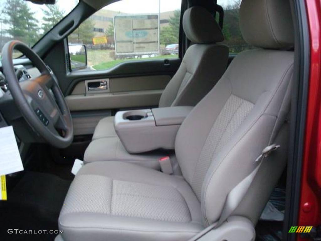 2010 F150 XLT SuperCrew 4x4 - Red Candy Metallic / Medium Stone photo #11