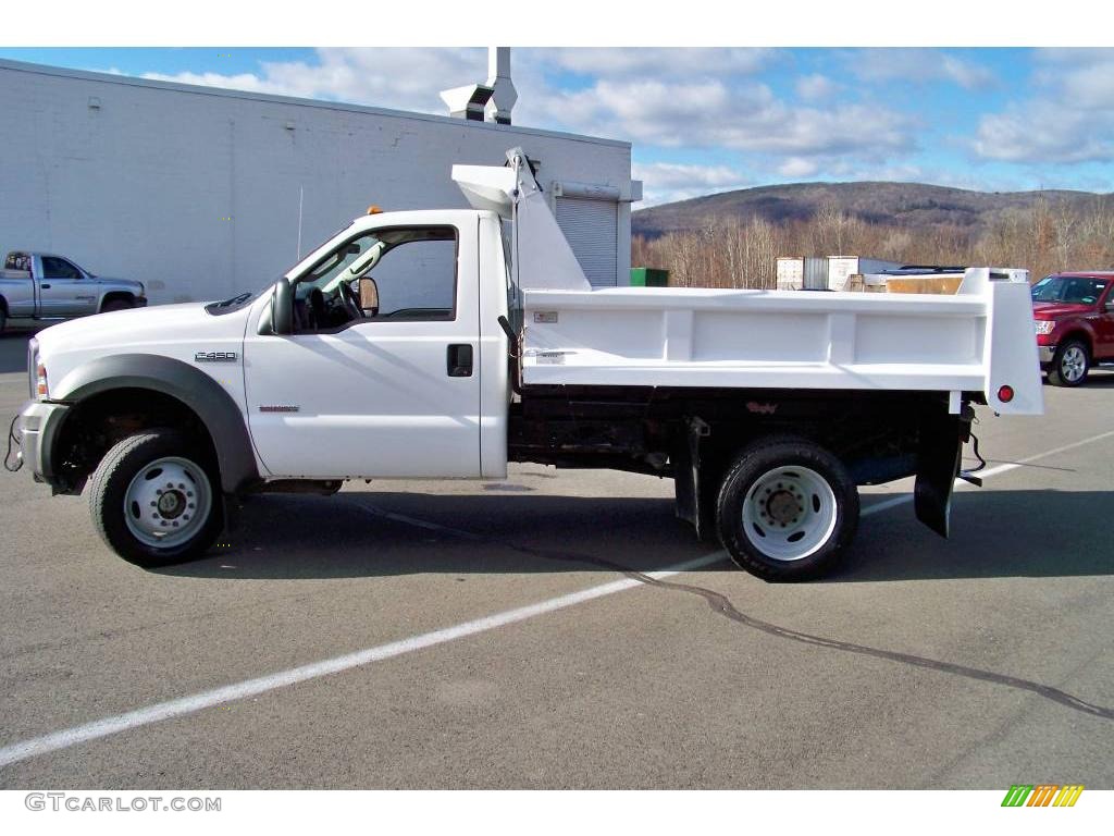 2005 F450 Super Duty XL Regular Cab 4x4 Chassis Dump Truck - Oxford White / Medium Flint photo #8