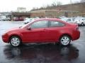 Sangria Red Metallic - Focus SE Coupe Photo No. 6