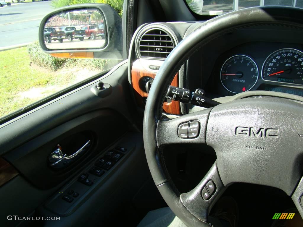 2004 Envoy SLT - Liquid Silver Metallic / Dark Pewter photo #23