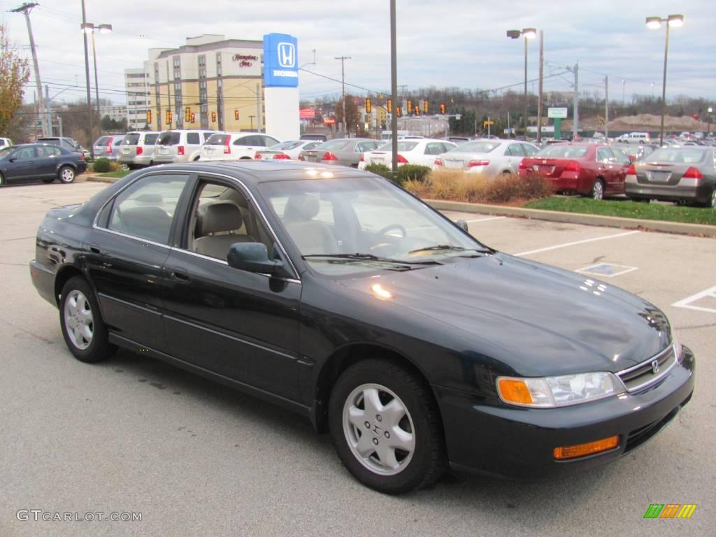 1996 Accord EX V6 Sedan - Sherwood Green Pearl Metallic / Beige photo #7