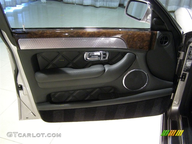 2006 Arnage T - Silver Tempest / Beluga photo #10