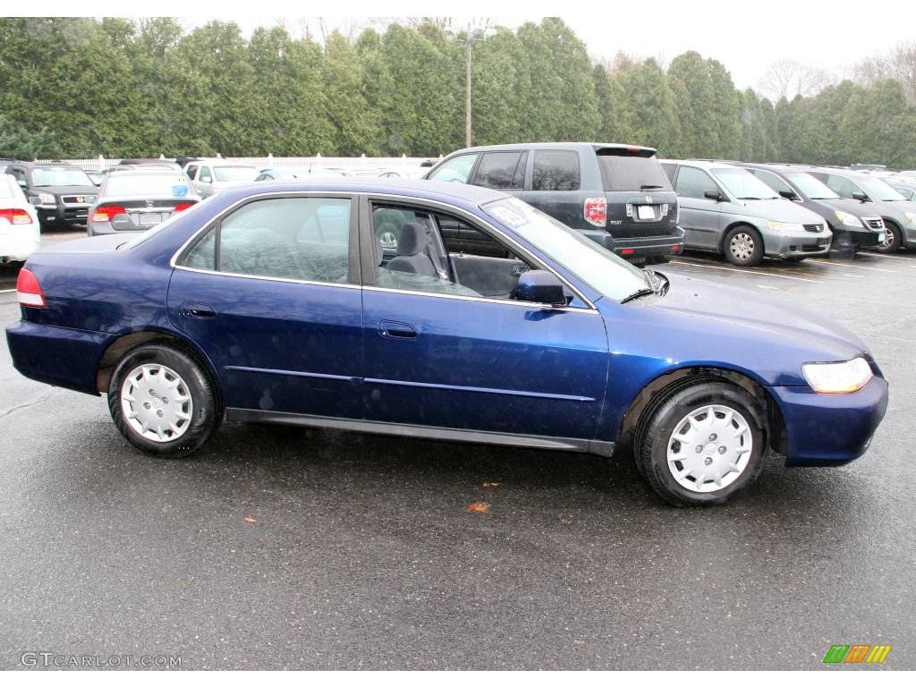 2002 Accord LX Sedan - Eternal Blue Pearl / Quartz Gray photo #4