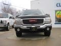 2004 Onyx Black GMC Sierra 1500 SLE Extended Cab 4x4  photo #2