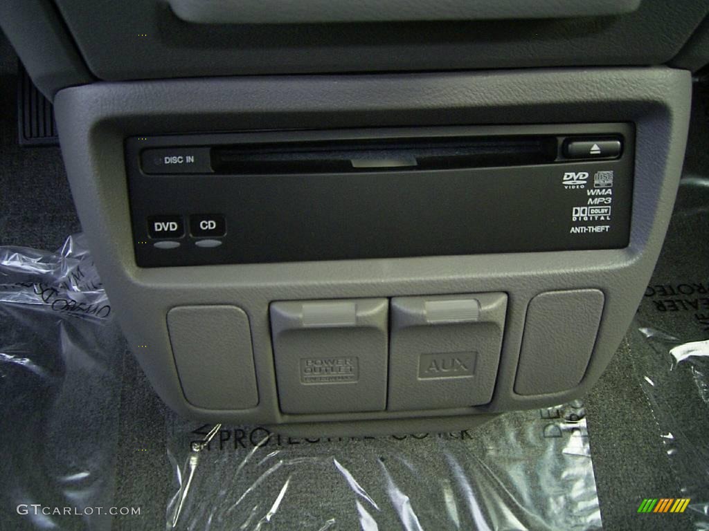 2010 Odyssey EX - Alabaster Silver Metallic / Gray photo #31