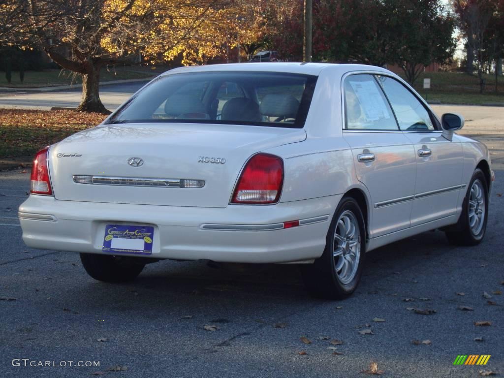 2002 XG350 L Sedan - Ivory White Pearl / Beige photo #4