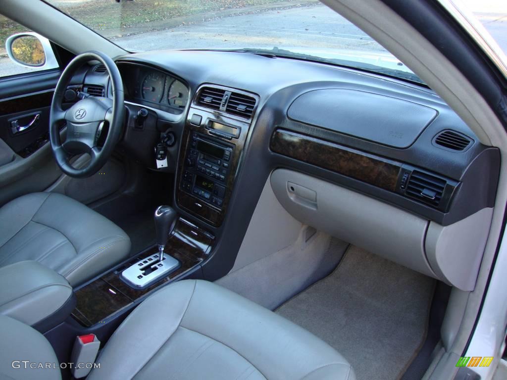2002 XG350 L Sedan - Ivory White Pearl / Beige photo #13