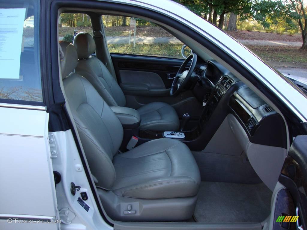 2002 XG350 L Sedan - Ivory White Pearl / Beige photo #15