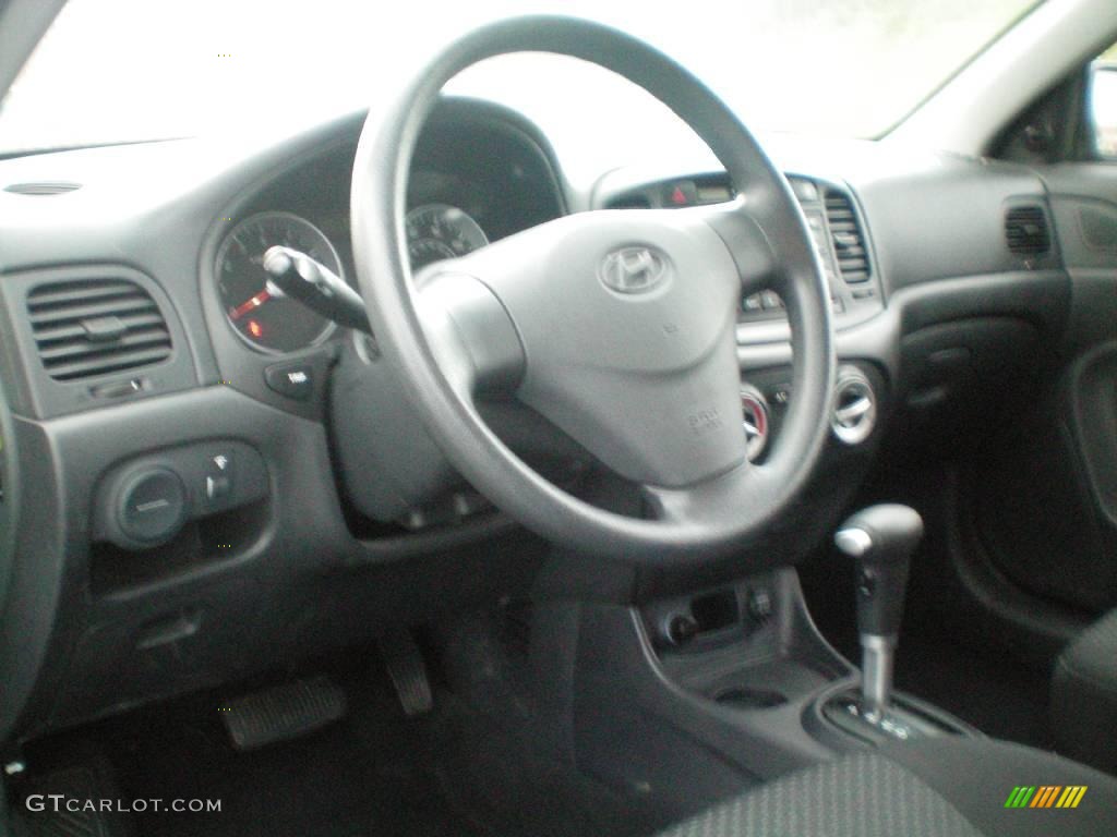 2008 Accent GS Coupe - Charcoal Gray / Gray photo #10