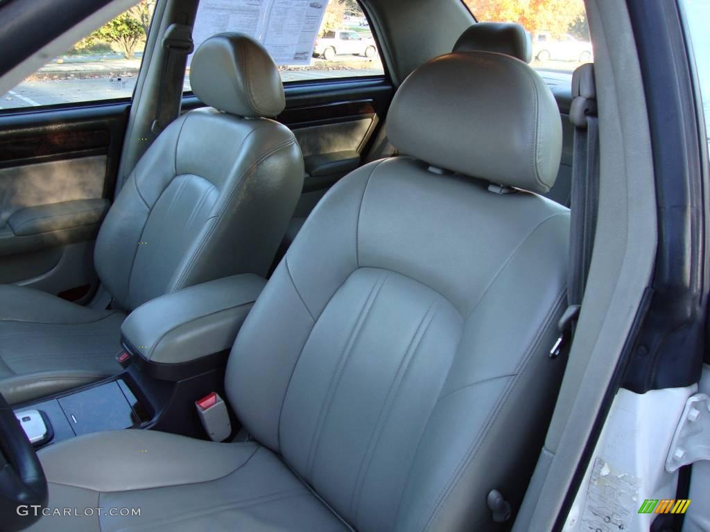 2002 XG350 L Sedan - Ivory White Pearl / Beige photo #18