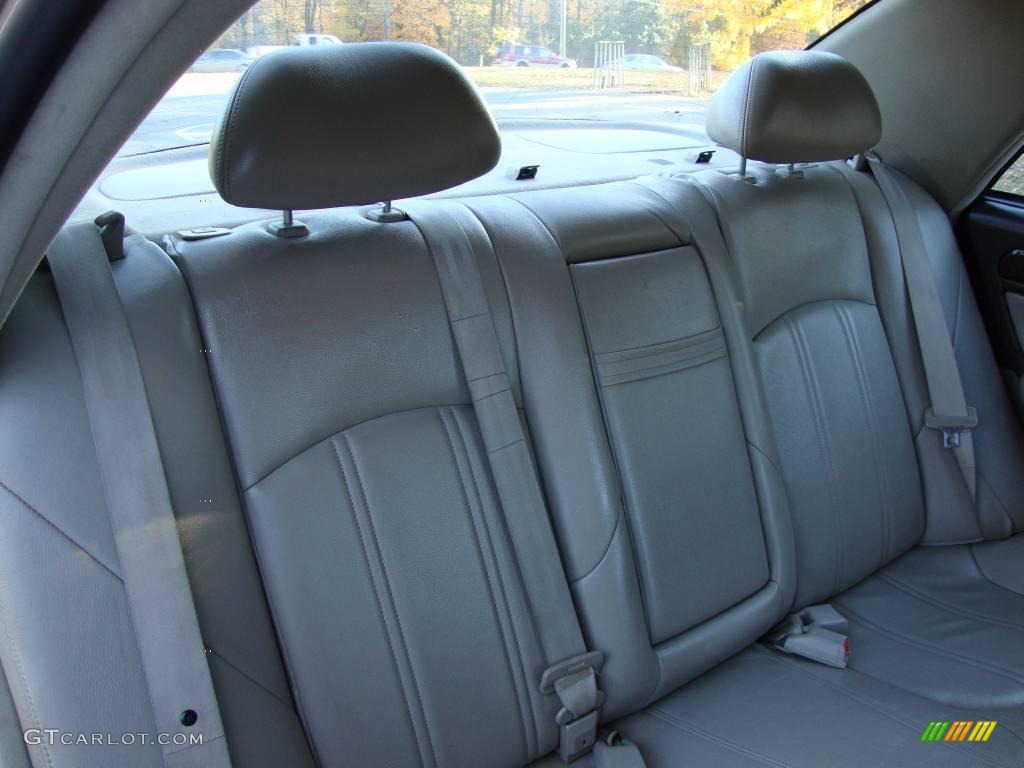 2002 XG350 L Sedan - Ivory White Pearl / Beige photo #23
