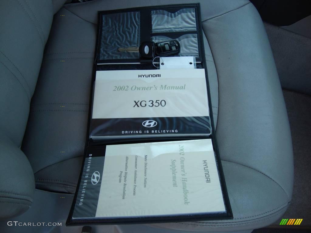 2002 XG350 L Sedan - Ivory White Pearl / Beige photo #32