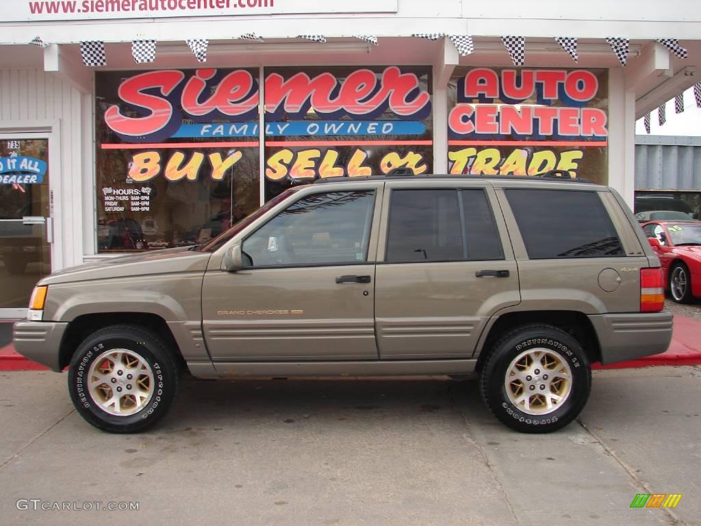 1998 Grand Cherokee Limited 4x4 - Char Gold Satin Glow / Black photo #1