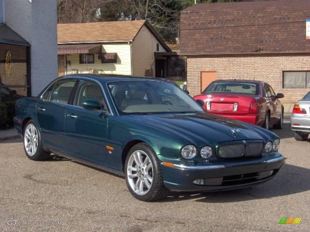 2004 XJ XJR - Jaguar Racing Green Metallic / Sand photo #2
