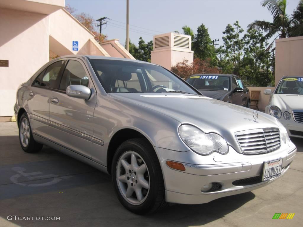 2002 C 320 Sedan - Brilliant Silver Metallic / Charcoal photo #1