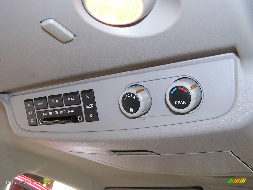 2007 Armada SE 4x4 - Red Brawn / Sand photo #14