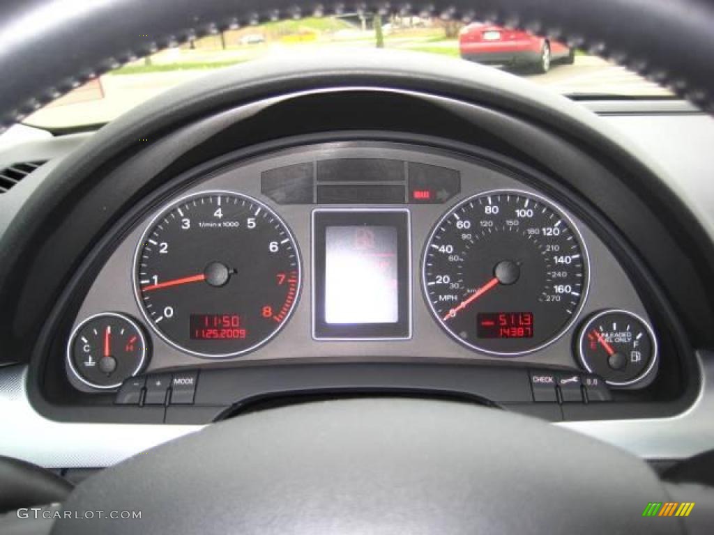 2008 A4 2.0T quattro Sedan - Light Silver Metallic / Black photo #22