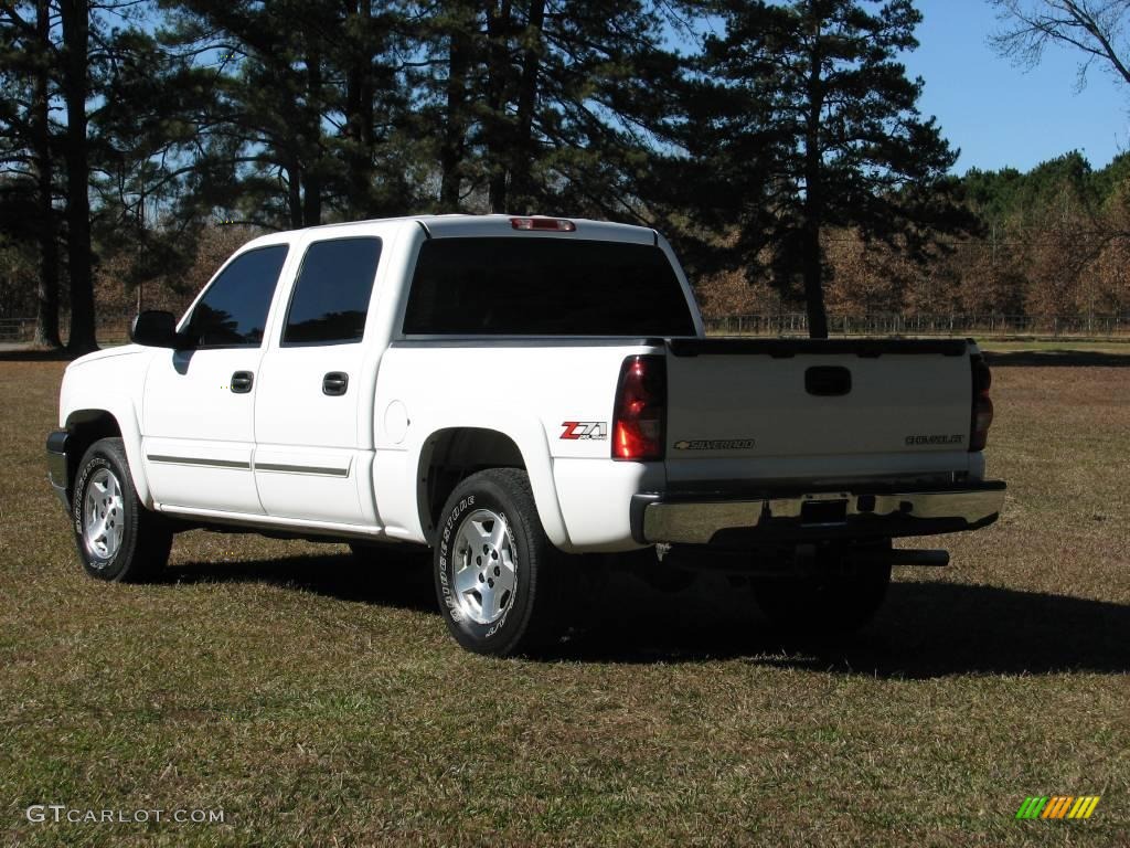 2005 Silverado 1500 Z71 Crew Cab 4x4 - Summit White / Dark Charcoal photo #9