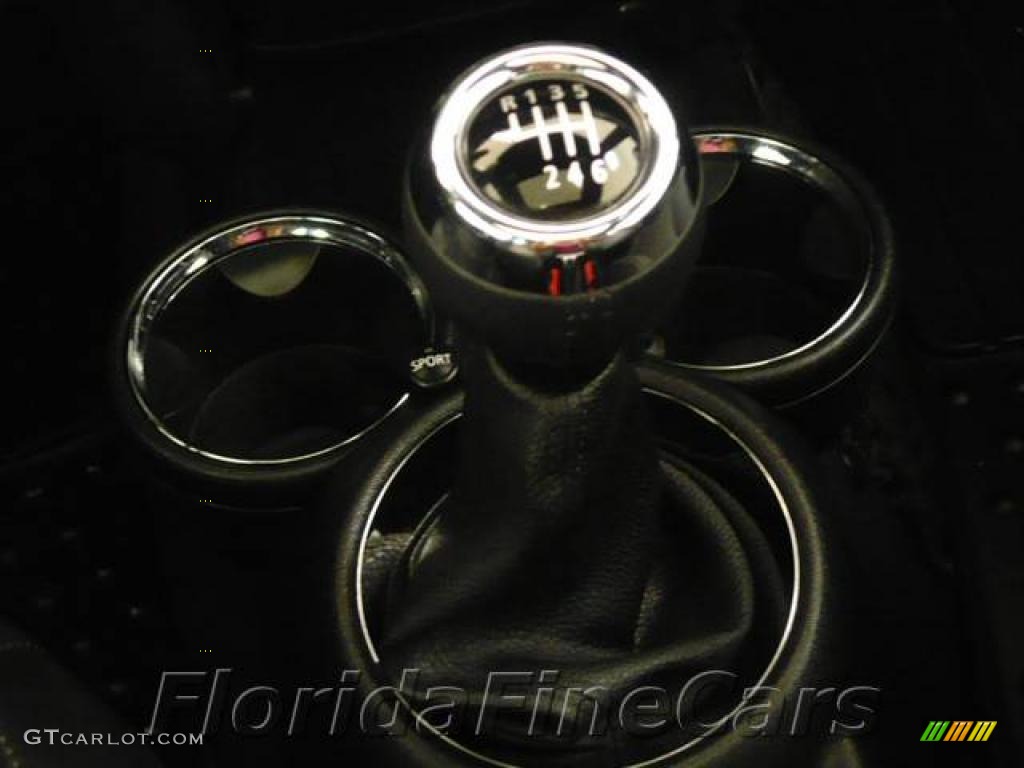 2007 Cooper S Hardtop - Sparkling Silver Metallic / Punch Carbon Black photo #17