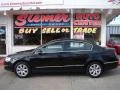 Deep Black - Passat Turbo Sedan Photo No. 1