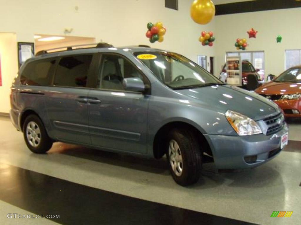 2008 Sedona LX - Glacier Blue Metallic / Beige photo #7