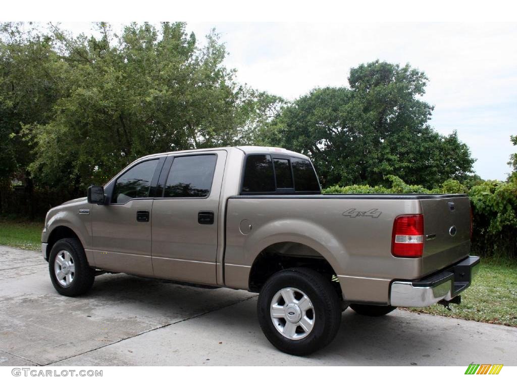 2004 F150 XLT SuperCrew 4x4 - Arizona Beige Metallic / Tan photo #7