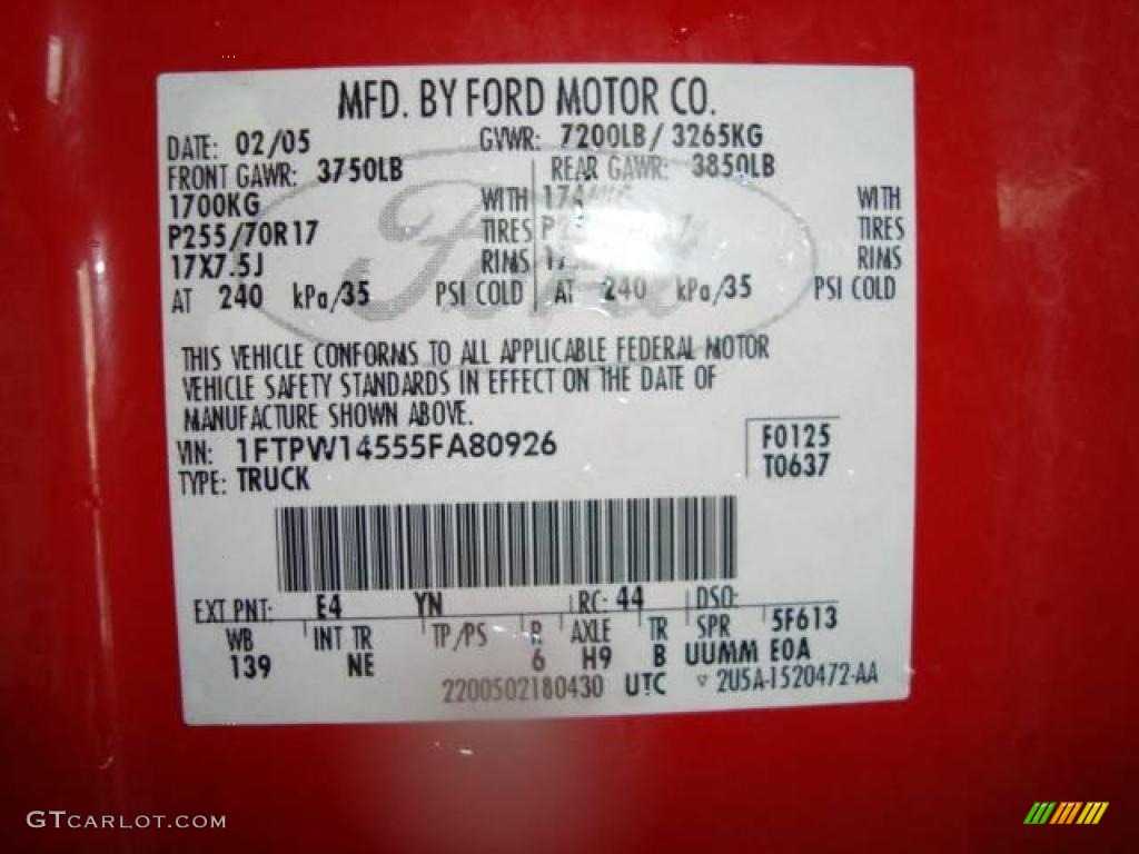 2005 F150 XLT SuperCrew 4x4 - Bright Red / Medium Flint/Dark Flint Grey photo #10
