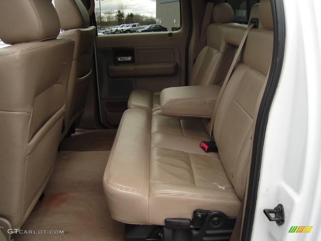 2005 F150 Lariat SuperCrew 4x4 - Oxford White / Tan photo #21