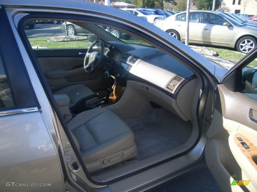 2003 Accord EX V6 Sedan - Desert Mist Metallic / Ivory photo #15