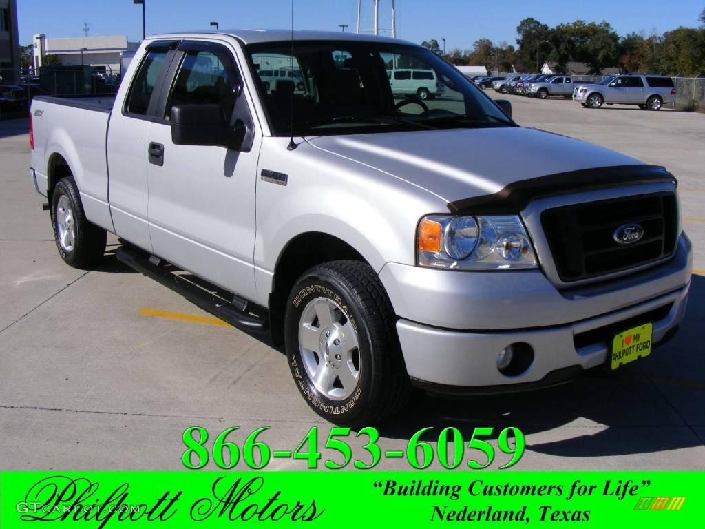 2007 F150 STX SuperCab - Silver Metallic / Medium Flint photo #1