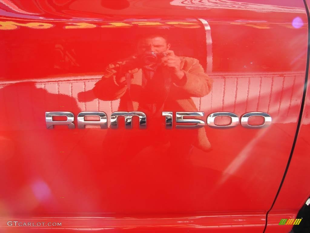 2004 Ram 1500 SLT Quad Cab 4x4 - Flame Red / Dark Slate Gray photo #18