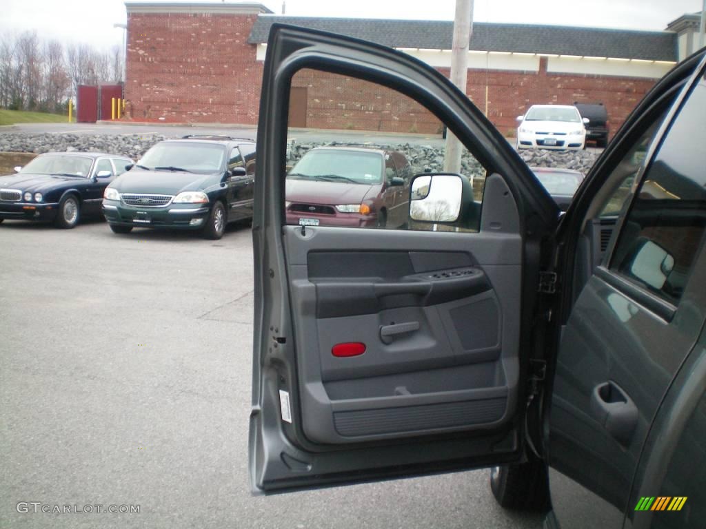 2006 Ram 1500 Sport Quad Cab 4x4 - Mineral Gray Metallic / Medium Slate Gray photo #16