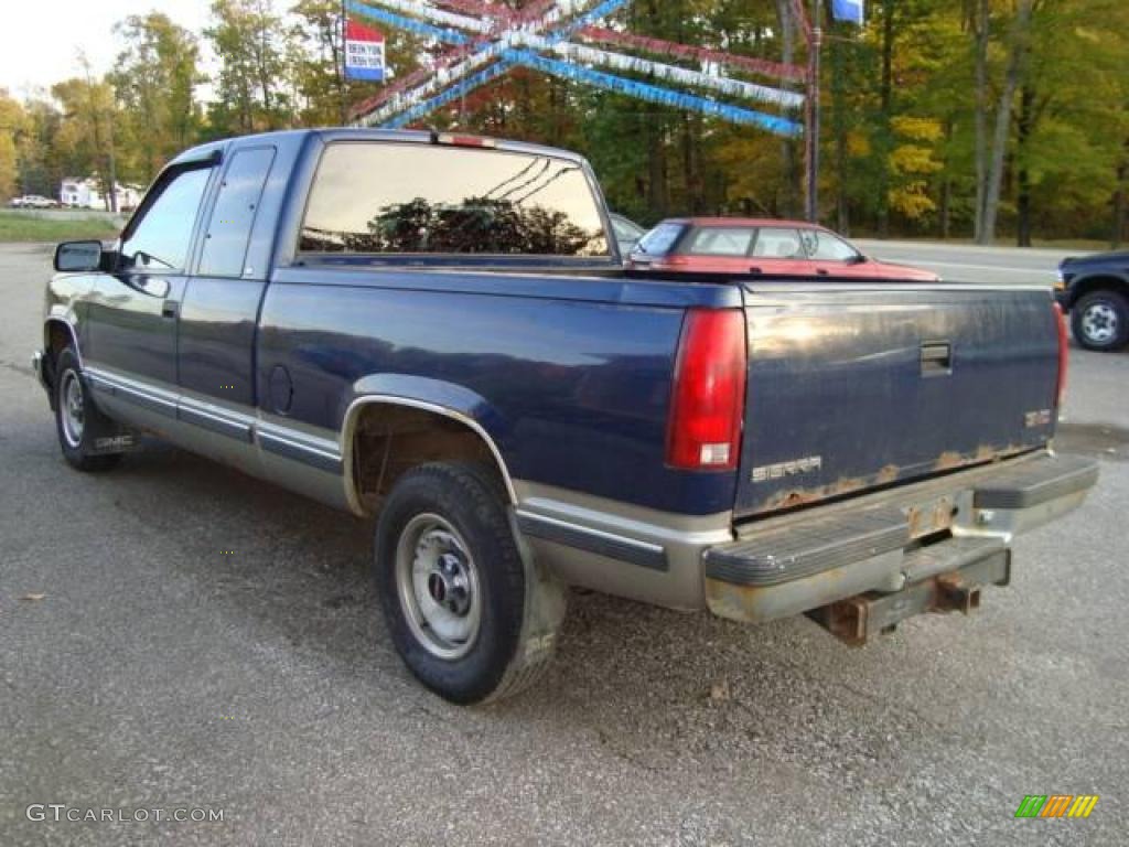 1998 Sierra 2500 SLE Extended Cab - Indigo Blue Metallic / Navy photo #8