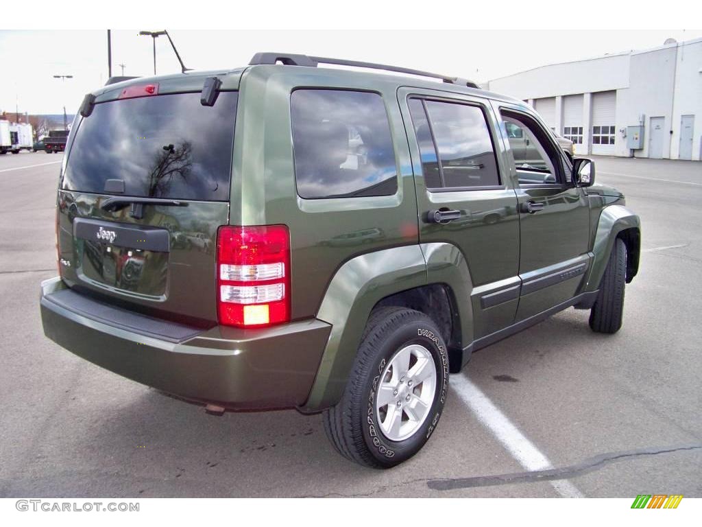 2009 Liberty Sport 4x4 - Jeep Green Metallic / Dark Slate Gray photo #5