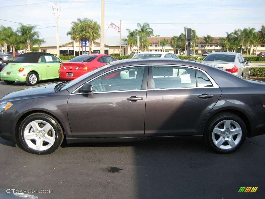 2010 Malibu LS Sedan - Taupe Gray Metallic / Titanium photo #3
