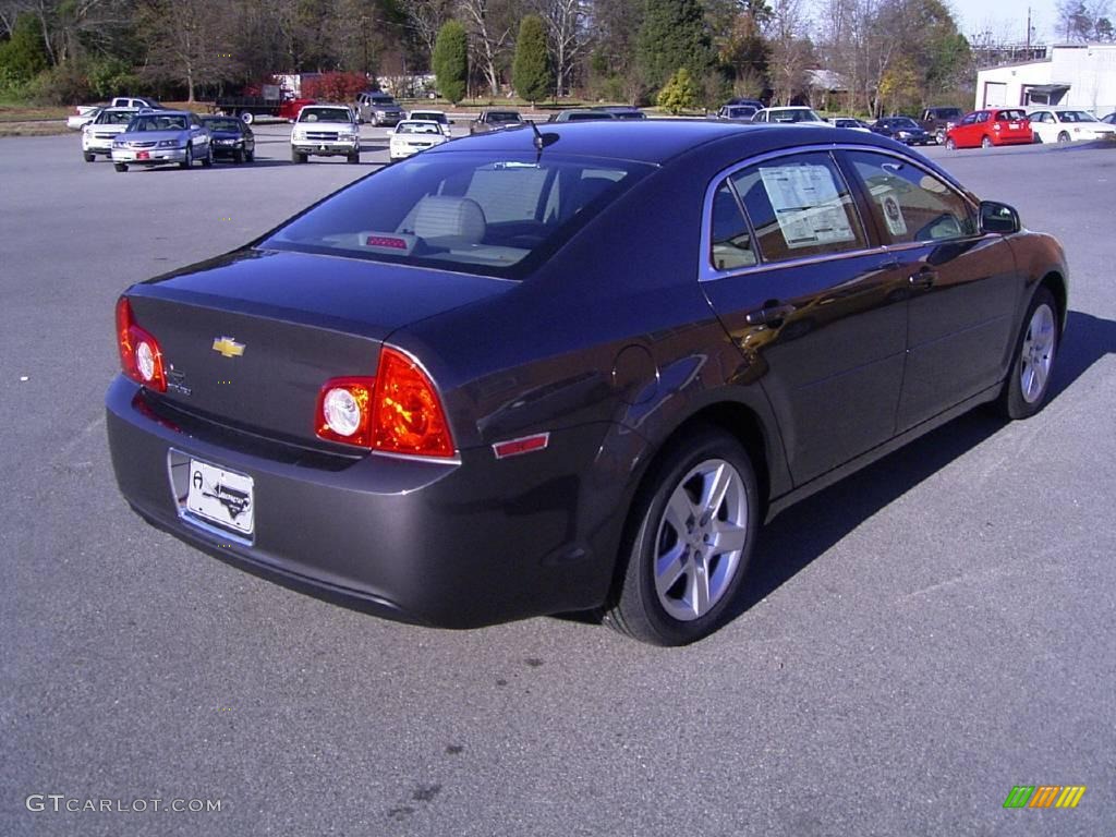 2010 Malibu LS Sedan - Taupe Gray Metallic / Titanium photo #4