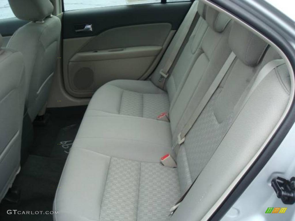 2010 Fusion SE - Brilliant Silver Metallic / Medium Light Stone photo #11
