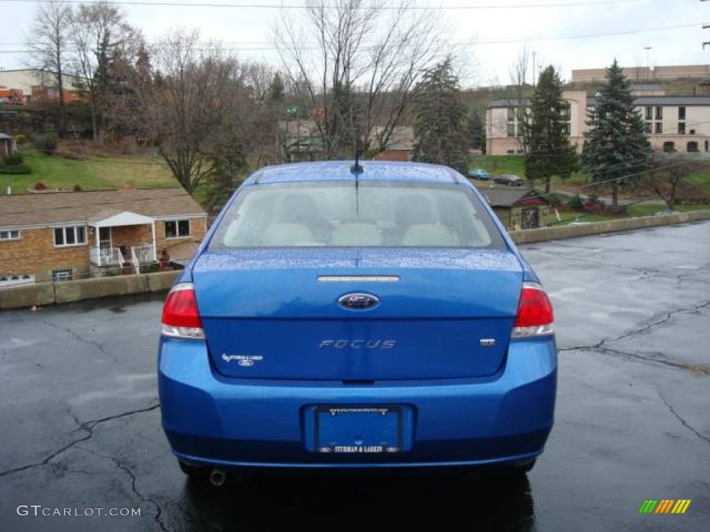 2010 Focus SE Sedan - Blue Flame Metallic / Medium Stone photo #4