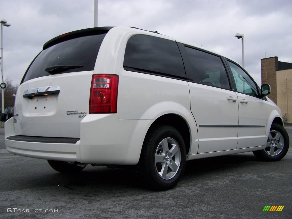 2010 Grand Caravan SXT - Stone White / Dark Slate Gray/Light Shale photo #7